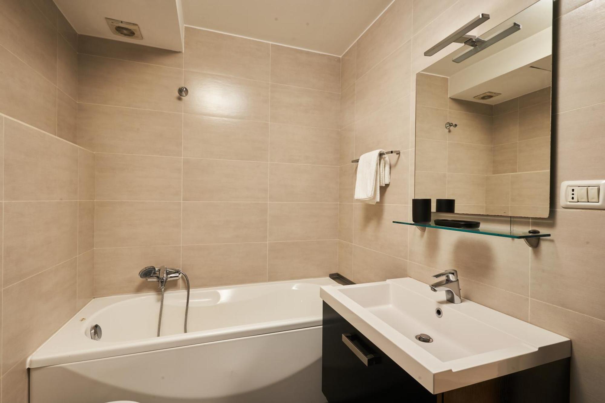 Gallery Suite The Turin Center Apartment 5 Floor, Free Garage, Big Terrace Zewnętrze zdjęcie